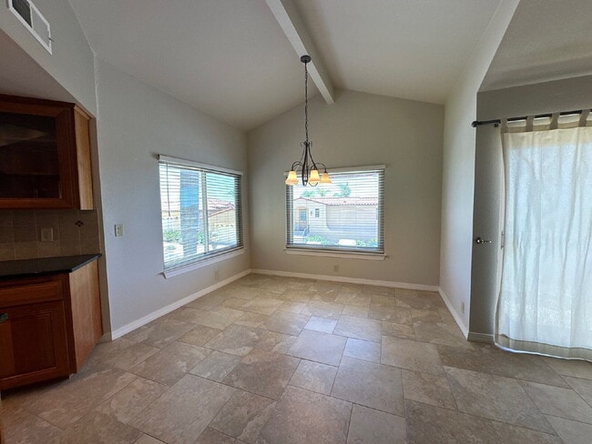 Building Photo - Pismo Beach Ocean View Condo