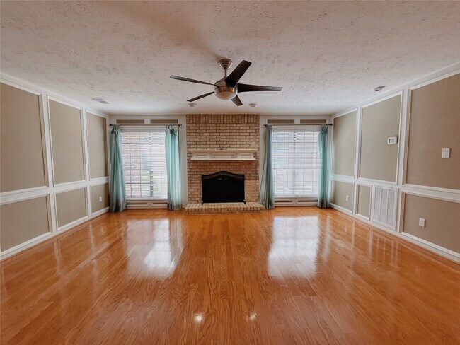 Building Photo - 3015 W Steepbank Cir