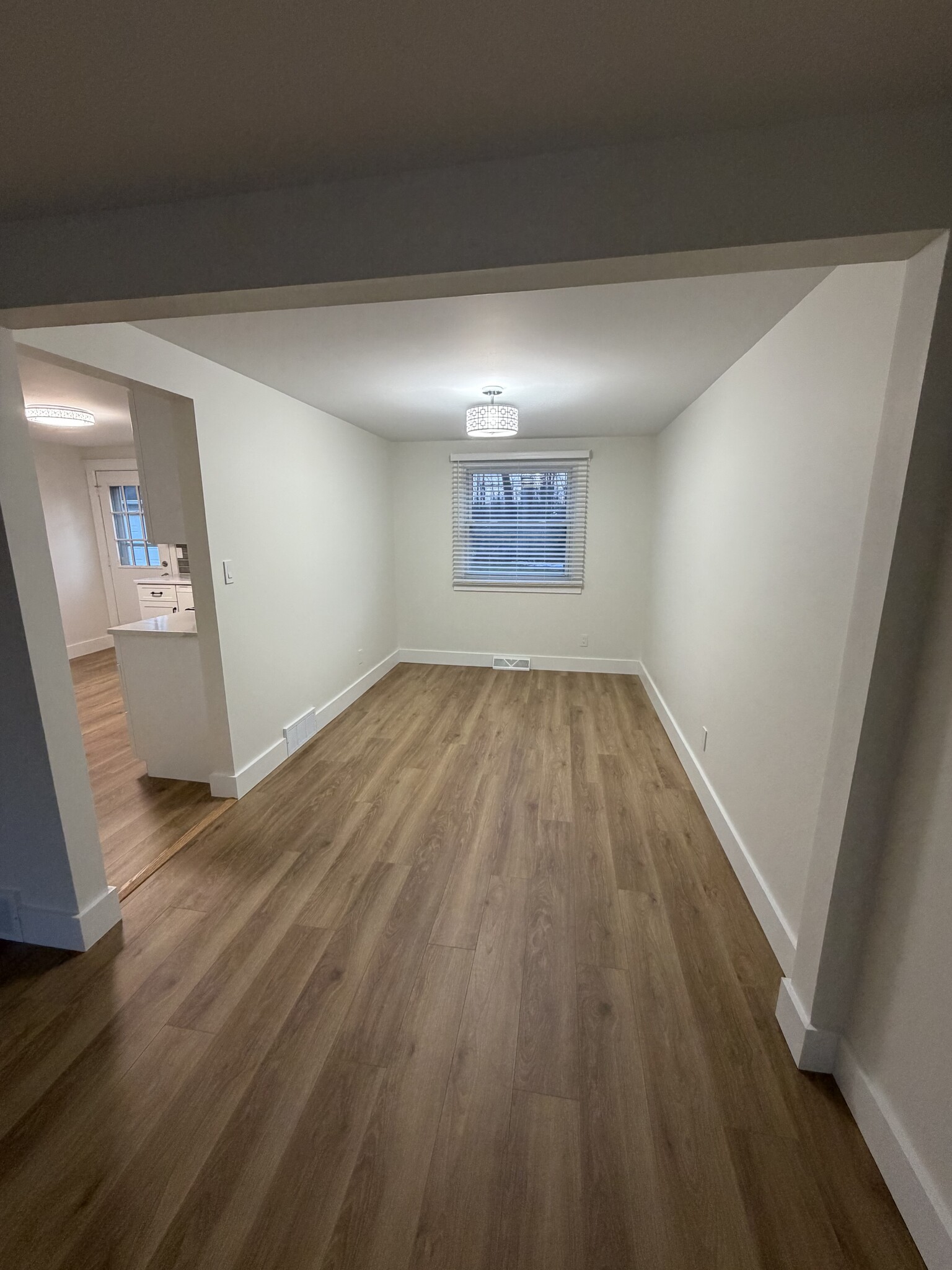 Building Photo - 157 Marine Dr