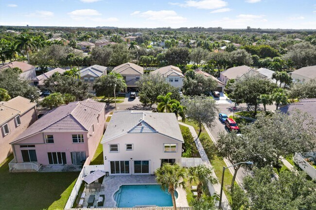 Building Photo - 7663 Great Oak Dr