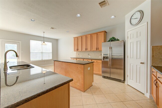 Building Photo - 5015 Shale Grove Ct
