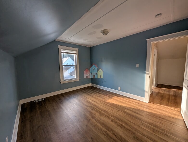 Bedroom 2 - 4 Cone St