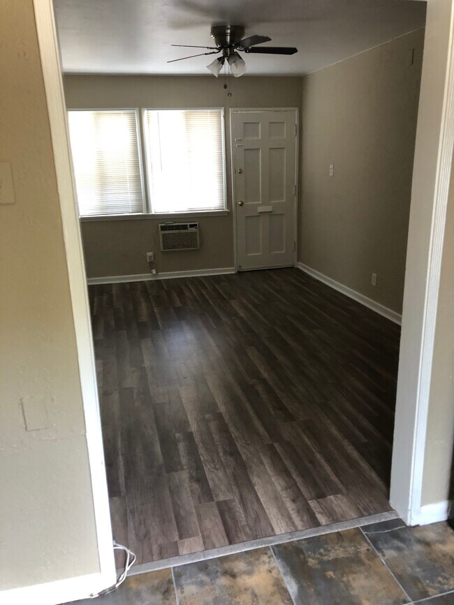 living room - 1739 N Hollywood Way