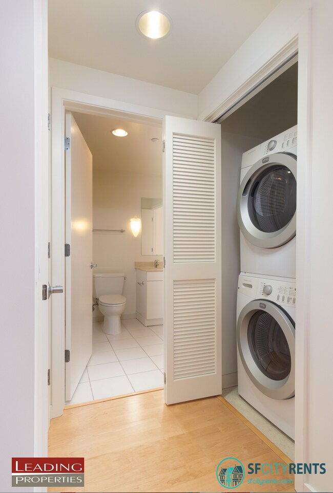 Building Photo - 451 Kansas St