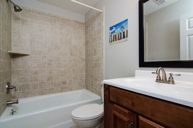 Building Photo - Fantastic Cottonwood 3BR Rental