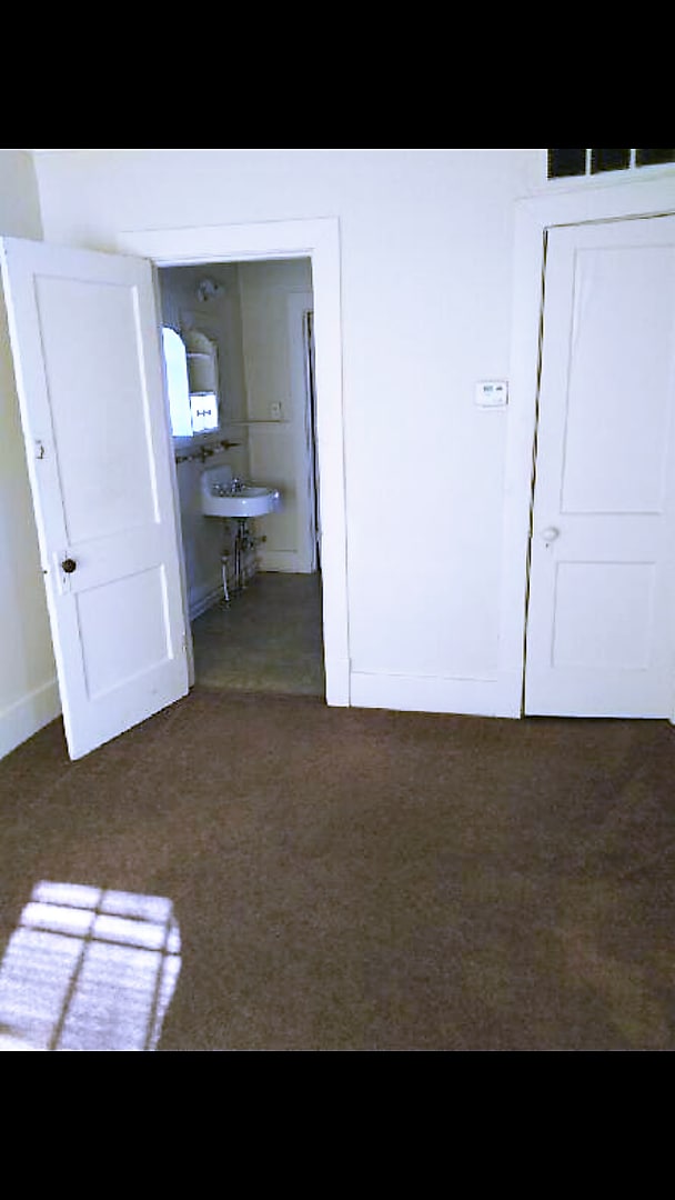 Building Photo - 538 N 26th St