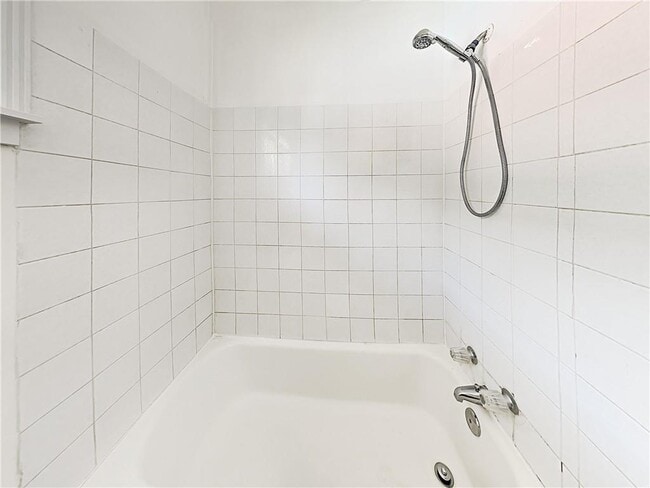 Building Photo - 1332 Eubanks Ave