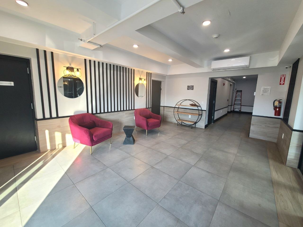 Building Photo - 205 Mt Vernon Ave