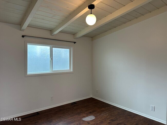 Building Photo - 1244 Devon Ln