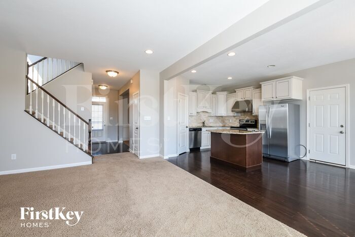 Building Photo - 8496 N Tanglewood Cir