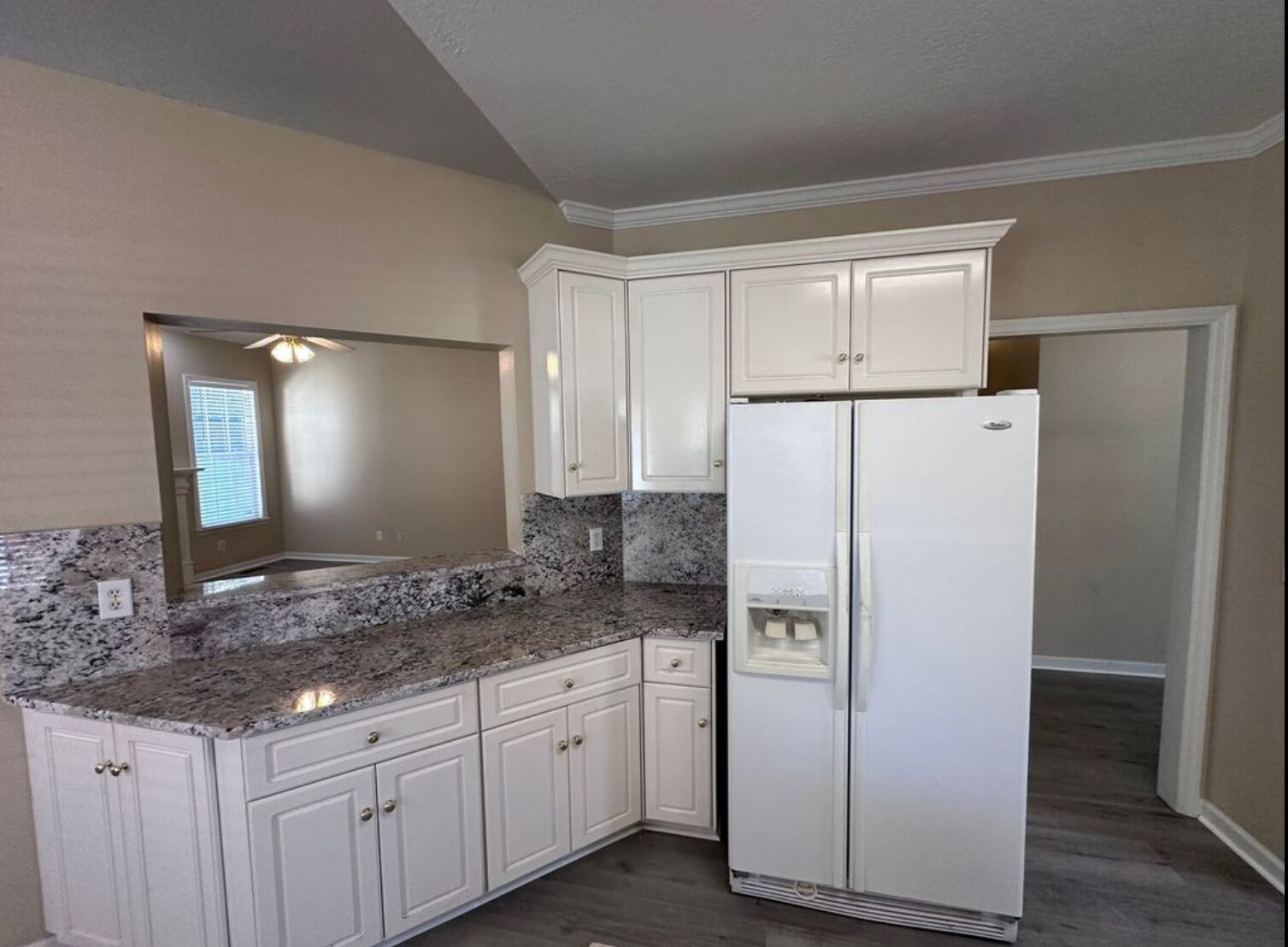 Building Photo - 297 High Chaparral Dr