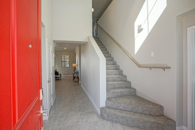 Building Photo - 2401 Rothko Ave SE