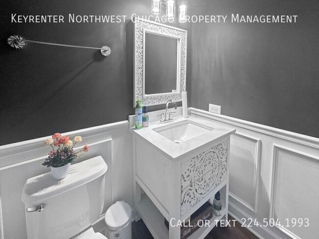 Building Photo - 9 Gillingham Ct