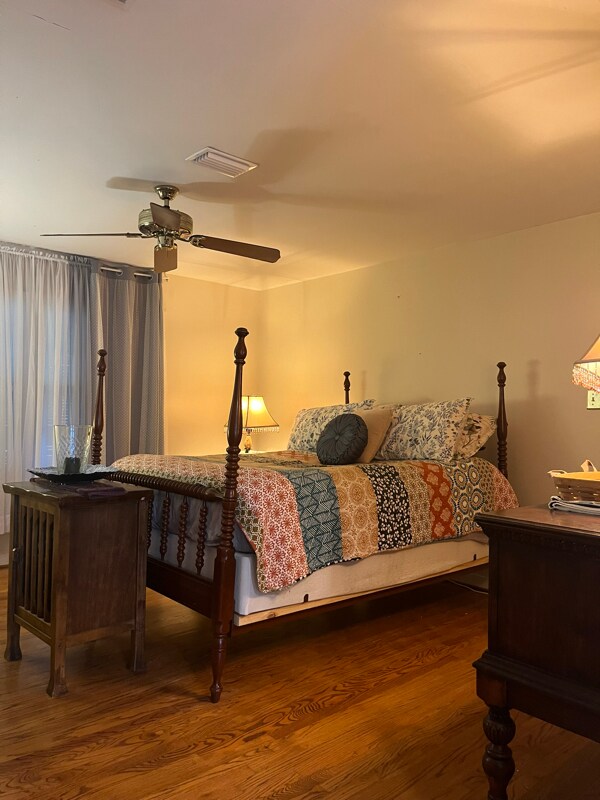 Building Photo - 315 Bomar Pl