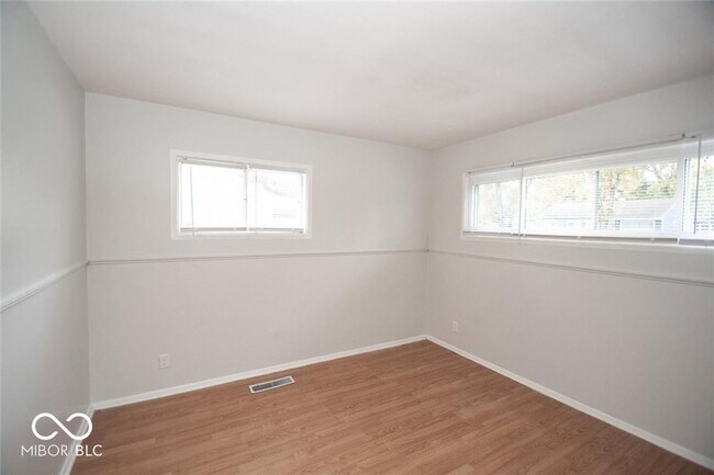 Building Photo - 4610 Karen Dr