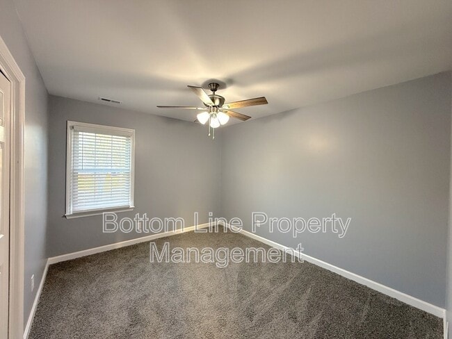 Building Photo - 13446 Cassington Ct