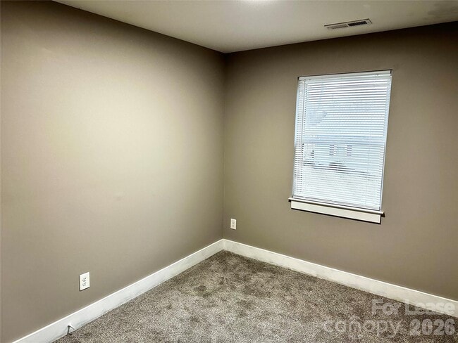 Building Photo - 110 Carpenter St