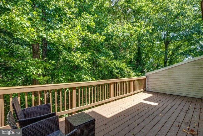 Building Photo - 3105 Sutherland Hill Ct