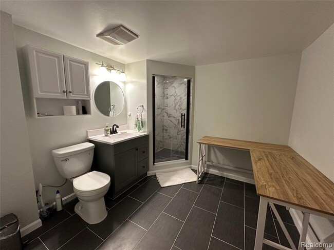 Building Photo - 41827 Yeats Dr
