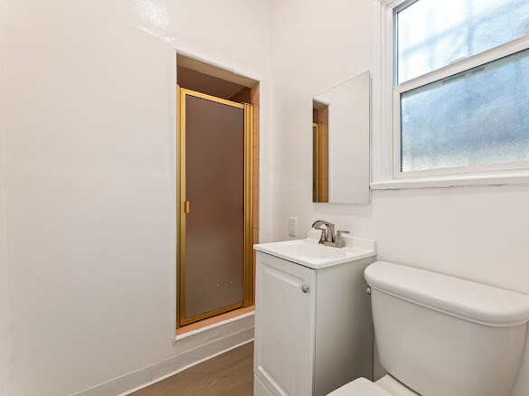 Building Photo - 6250 S Van Ness Ave