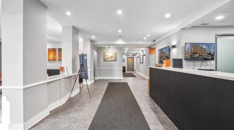 Building Photo - 1420 N St NW