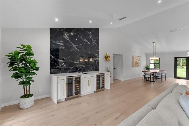 Building Photo - 8611 Gullane Ct