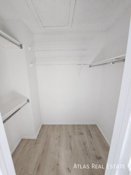 Building Photo - 13356 Albion Cir