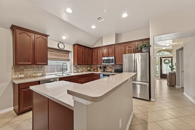 Building Photo - 11518 Columbia Pines Ln