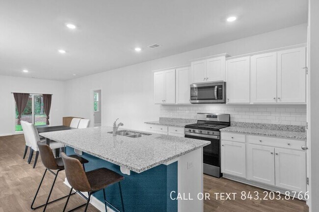 Building Photo - 212 Sweet Cherry Ln