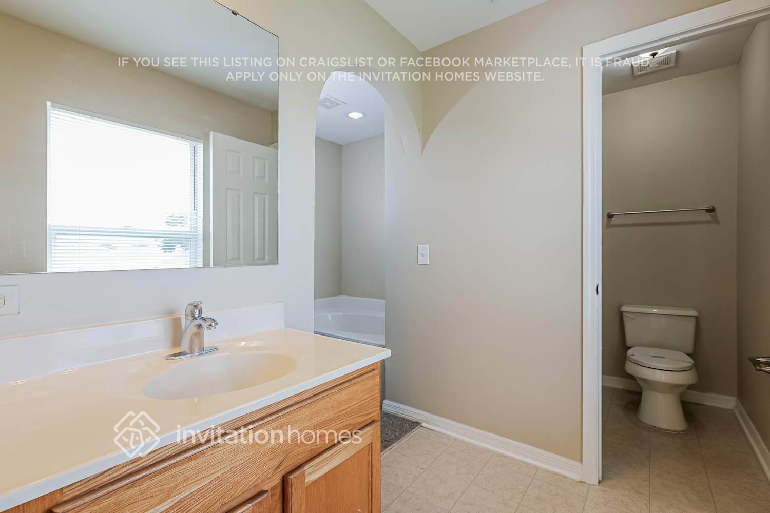 Building Photo - 6024 Kaley Dr