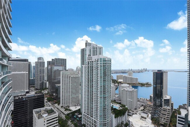 Building Photo - 1010 Brickell Ave