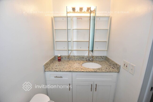 Building Photo - 7760 SW 18th Terrace