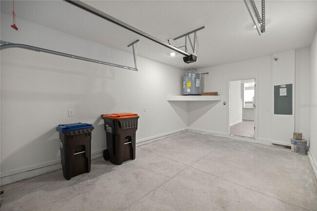 Building Photo - 3601 SE 37th Ct