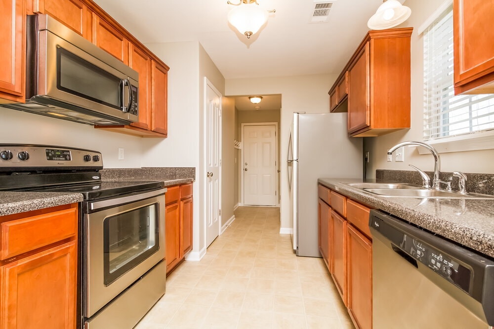 Building Photo - 9204 Thomason Trail