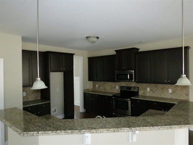 Building Photo - 411 Wolfe Ln