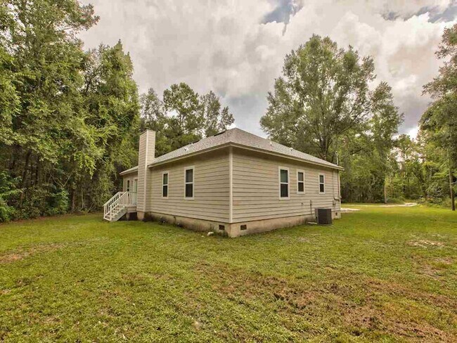 Building Photo - 621RR Bob Miller Rd
