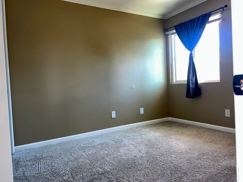 Bedroom # 2 - 2516 Wanek Rd