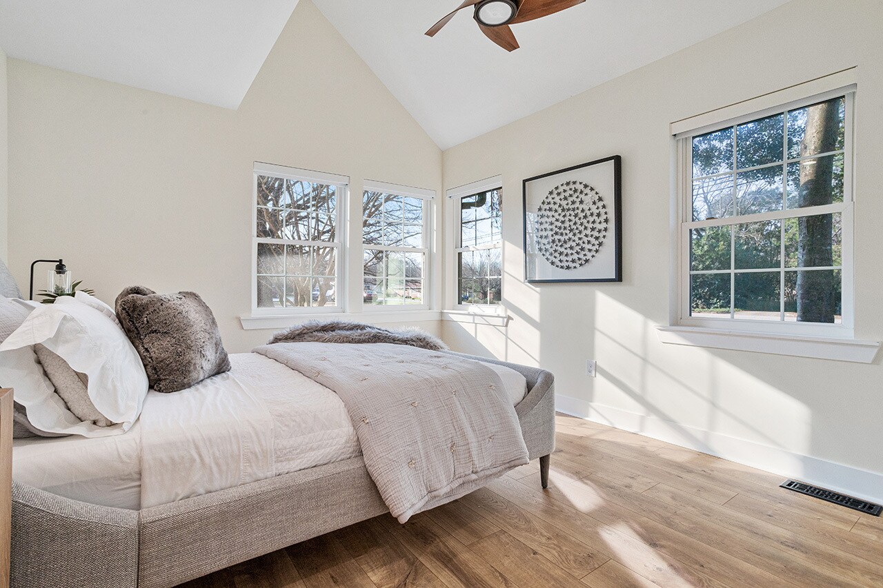Secondary Bedroom - 4112 Saint James Church Rd