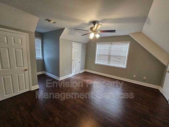 Building Photo - 164 Cliett Rd