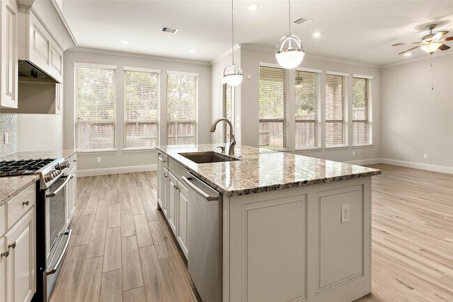 Building Photo - 59 Triple Gap Dr