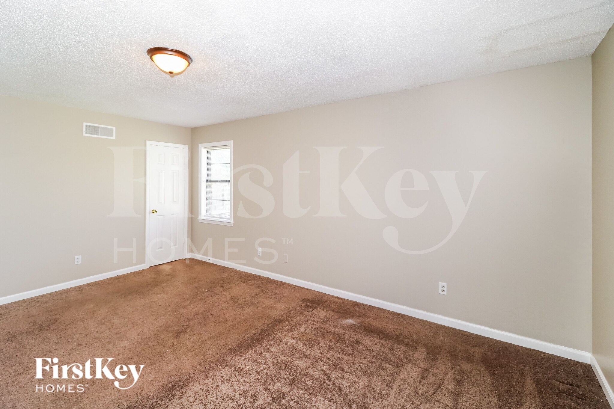 Building Photo - 6052 Scarlet Leaf Dr