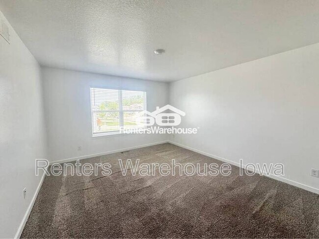 Building Photo - 4195 Cheyenne Ct