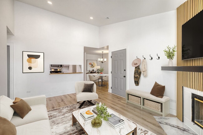 Building Photo - 42 N Park Ave