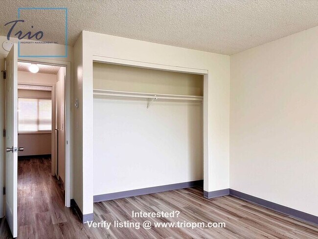 Building Photo - 1535 Carter Ln