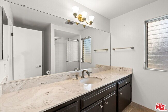 Building Photo - 4771 La Villa Marina