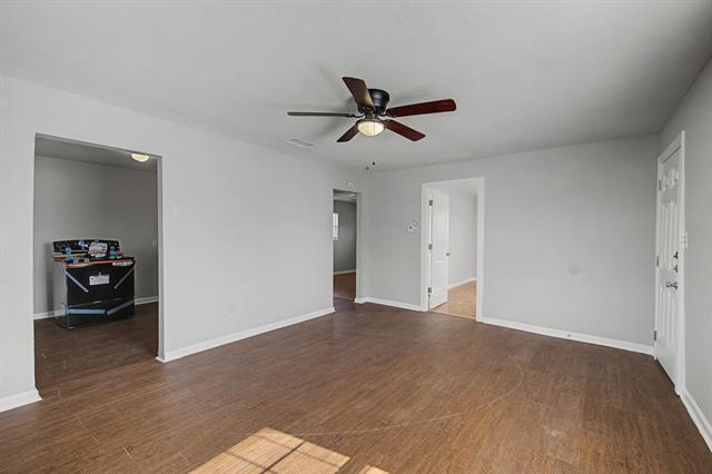 Building Photo - 3817 Collin St