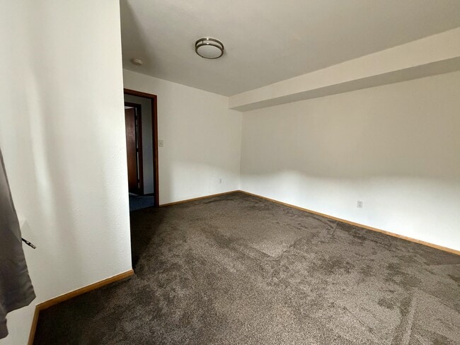 Building Photo - 73 Sunlight Ln