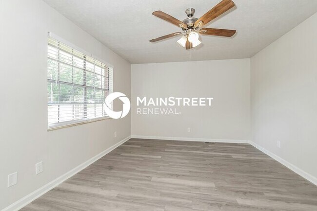 Building Photo - 3 Bedroom Pet-Friendly Home in SEYMOUR, TN...