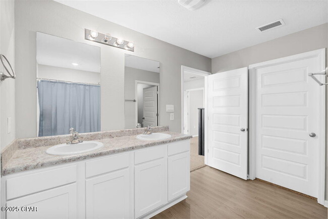 Building Photo - 4944 Conner Ln