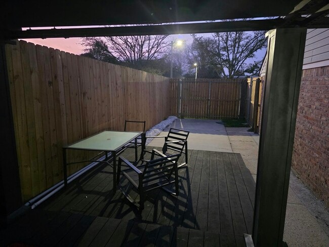 Building Photo - 2022 Michel Delving Rd